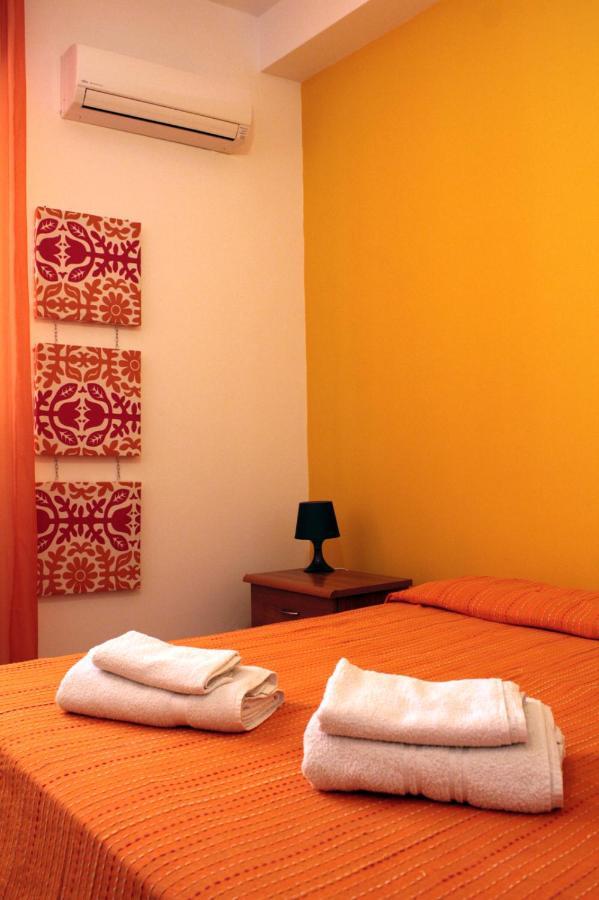 Naxos House Apartment Giardini Naxos Phòng bức ảnh
